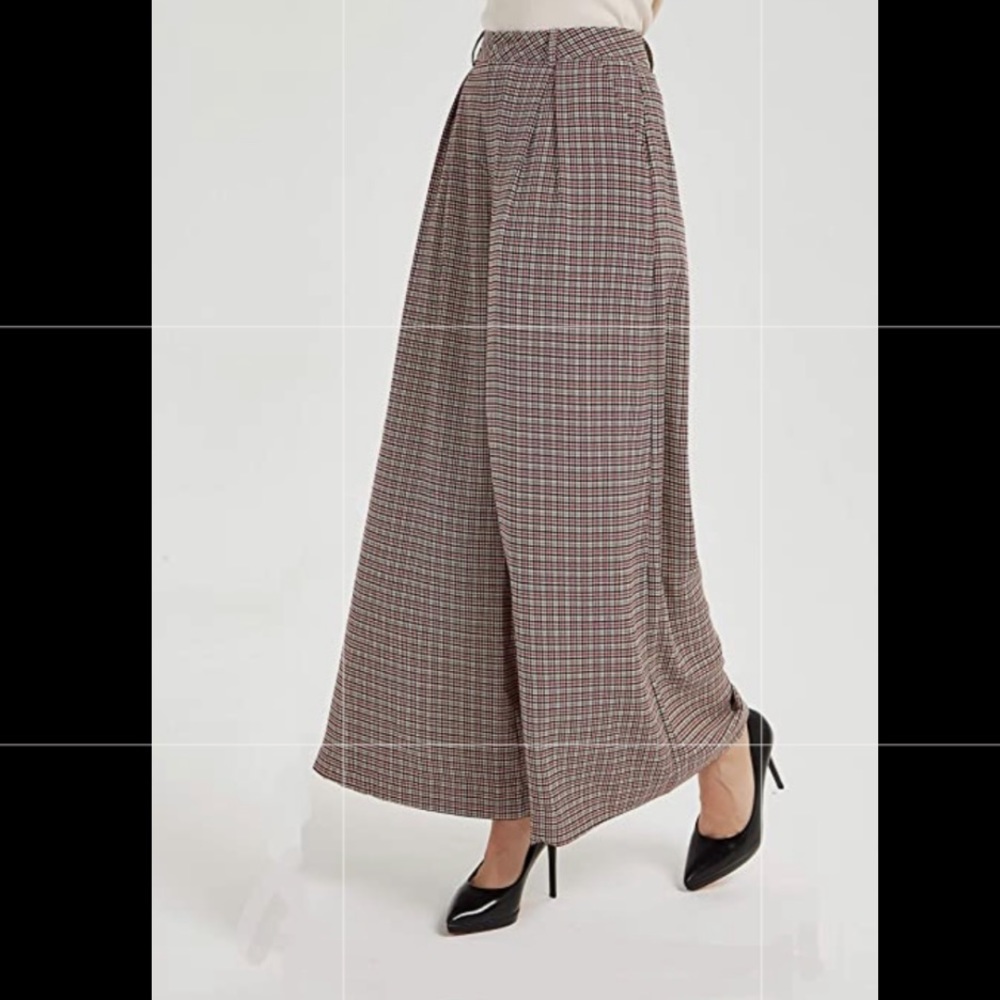 High waisted wide leg trousers
